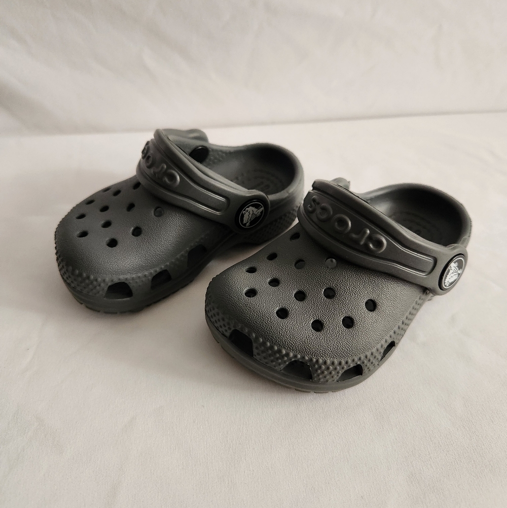 CROCS Kids Gray Classic Clog Water Shoes